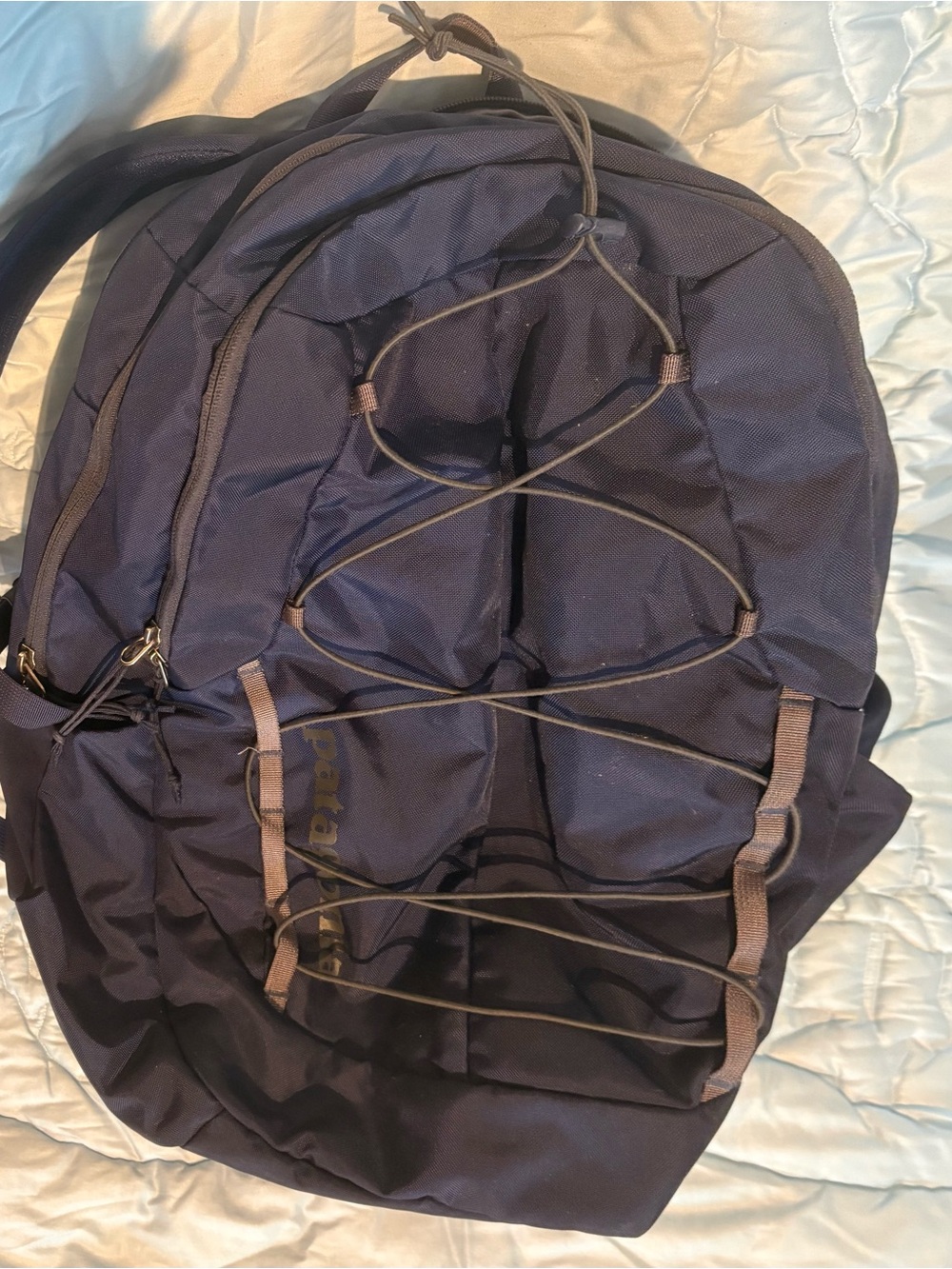 PATAGONIA Chacabuco 30L Navy Large Backpack with Bungee Cord